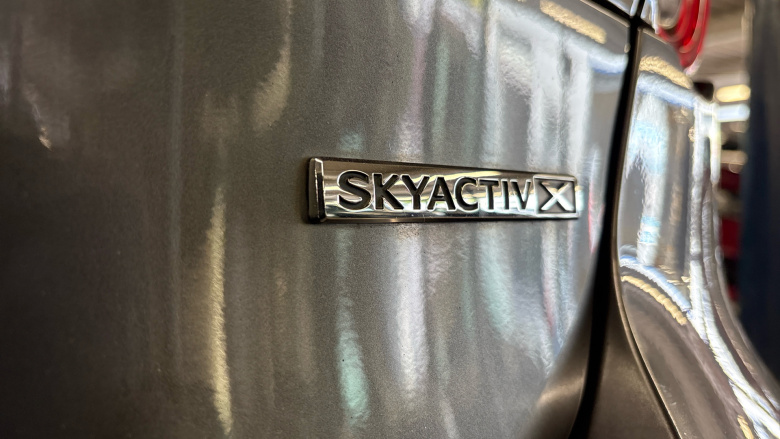 Mazda 3 2.0 Skyactiv X MHEV Sport Lux 5dr Petrol Hatchback